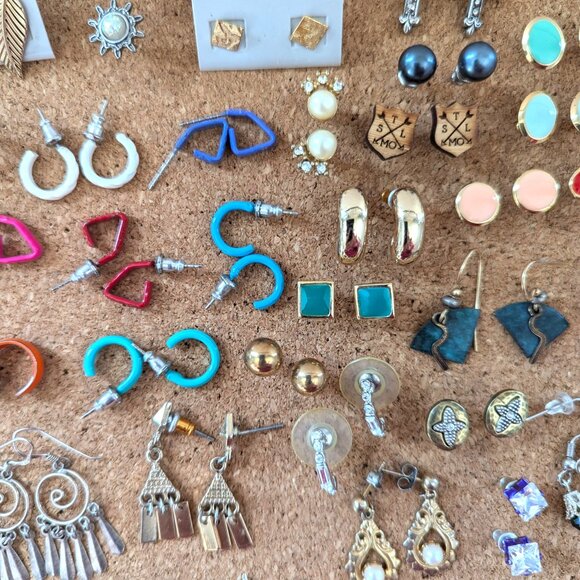 Lot of Small Earrings, 64 Pairs Dainty Earrings for Pierced Ears, Jewelry Lot - Picture 7 of 14